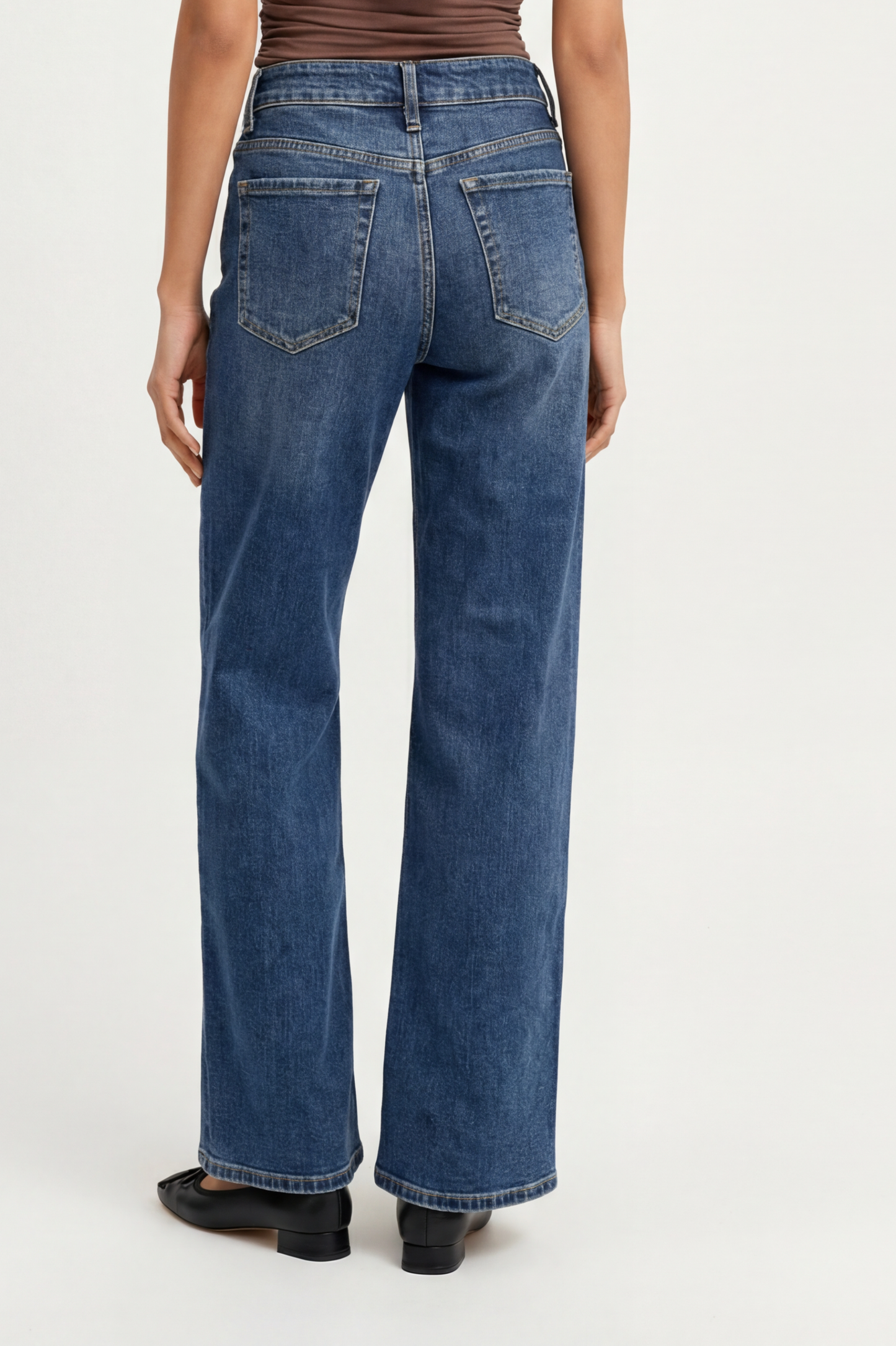 Mid Rise Wide Leg