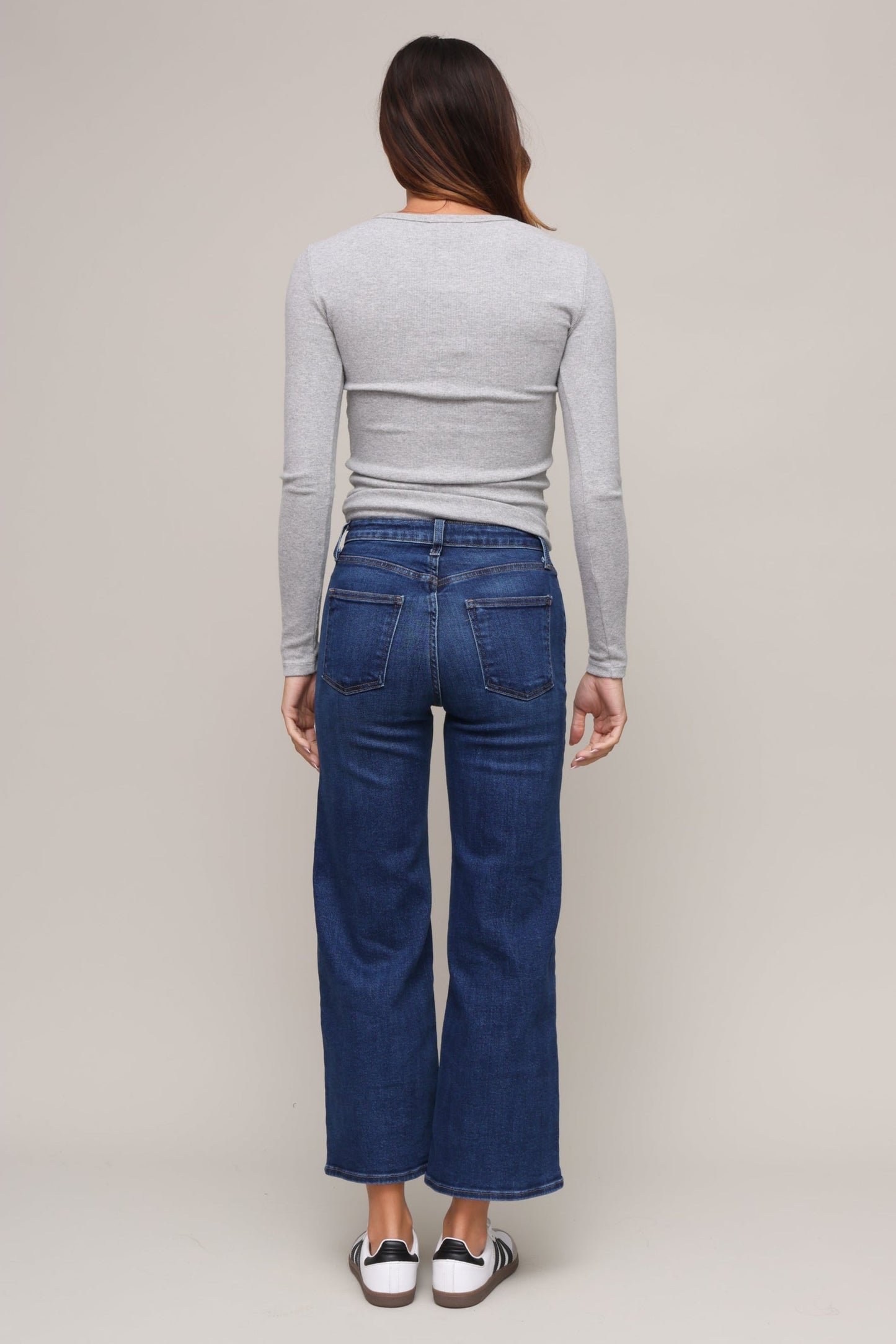 Stella Henley