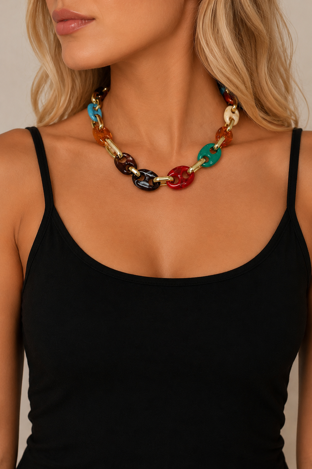 Zora Modern Link Necklace