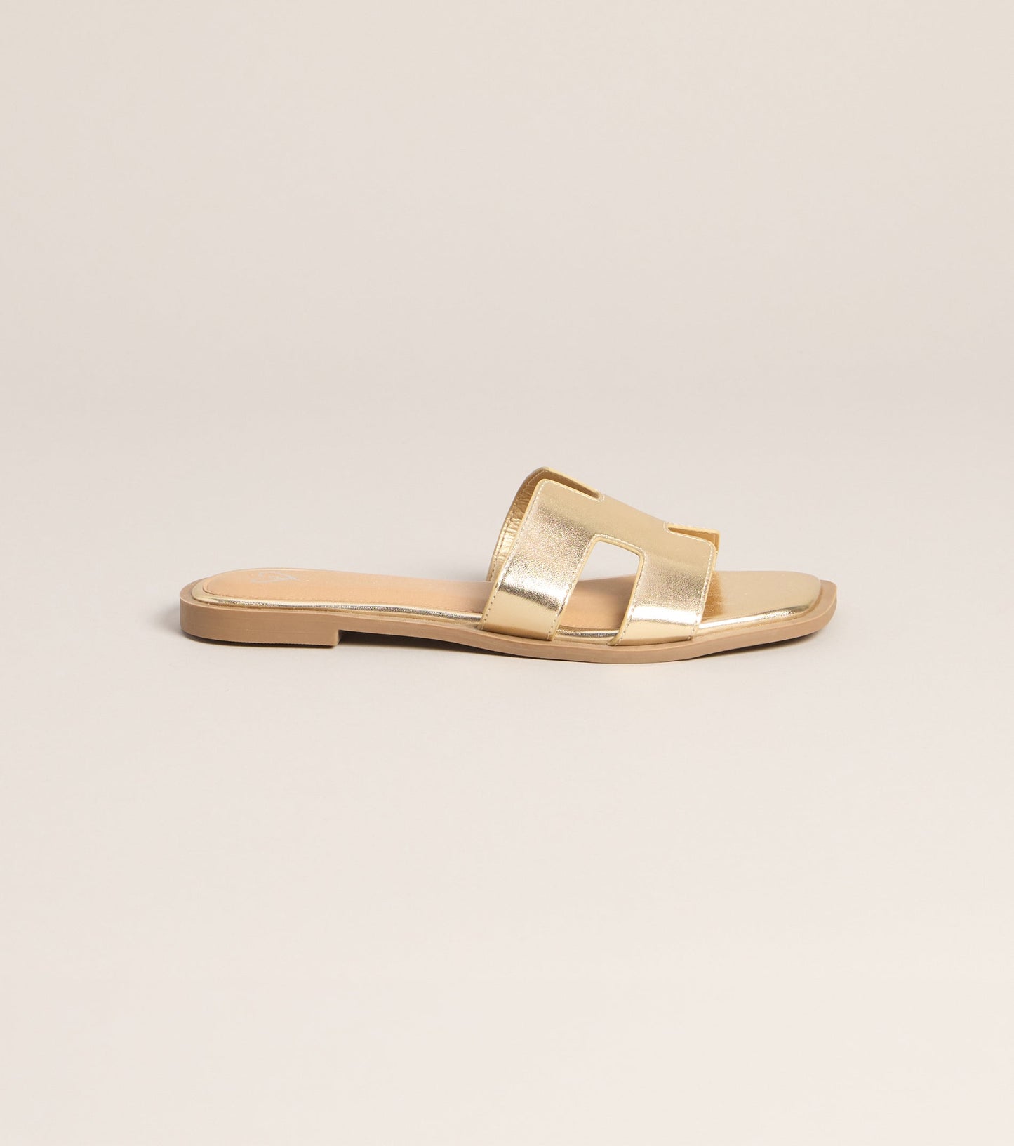 Resort Days Slide Sandals