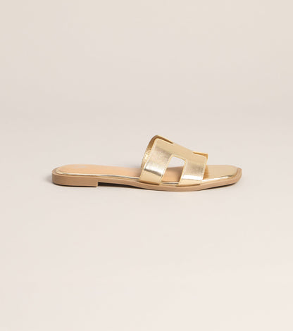 Resort Days Slide Sandals
