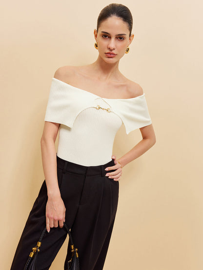 Off-Shoulder Chain Detail Ribbed Knit Top