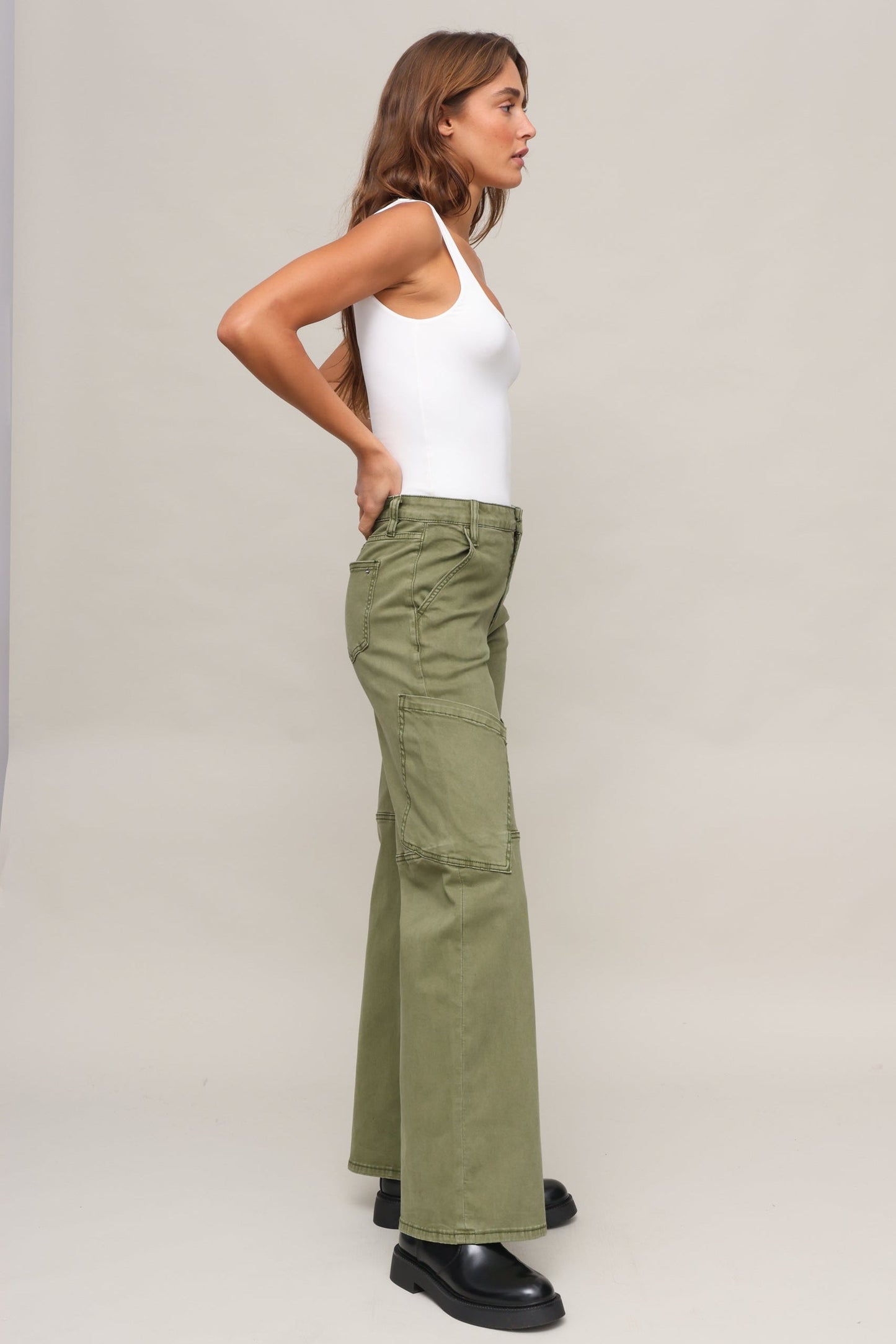 High Rise Utility Wide Cargo
