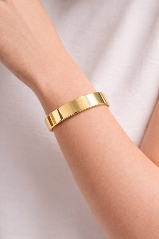 Inez Simple Bangle