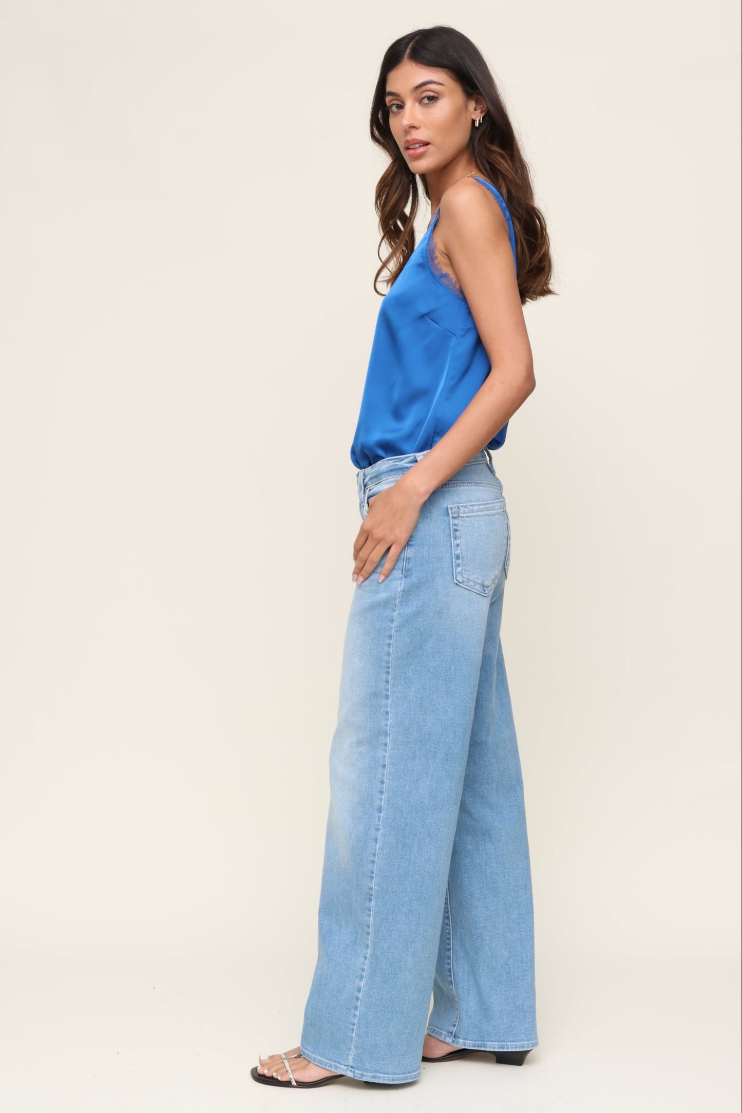 Low Slung Vintage Straight Light