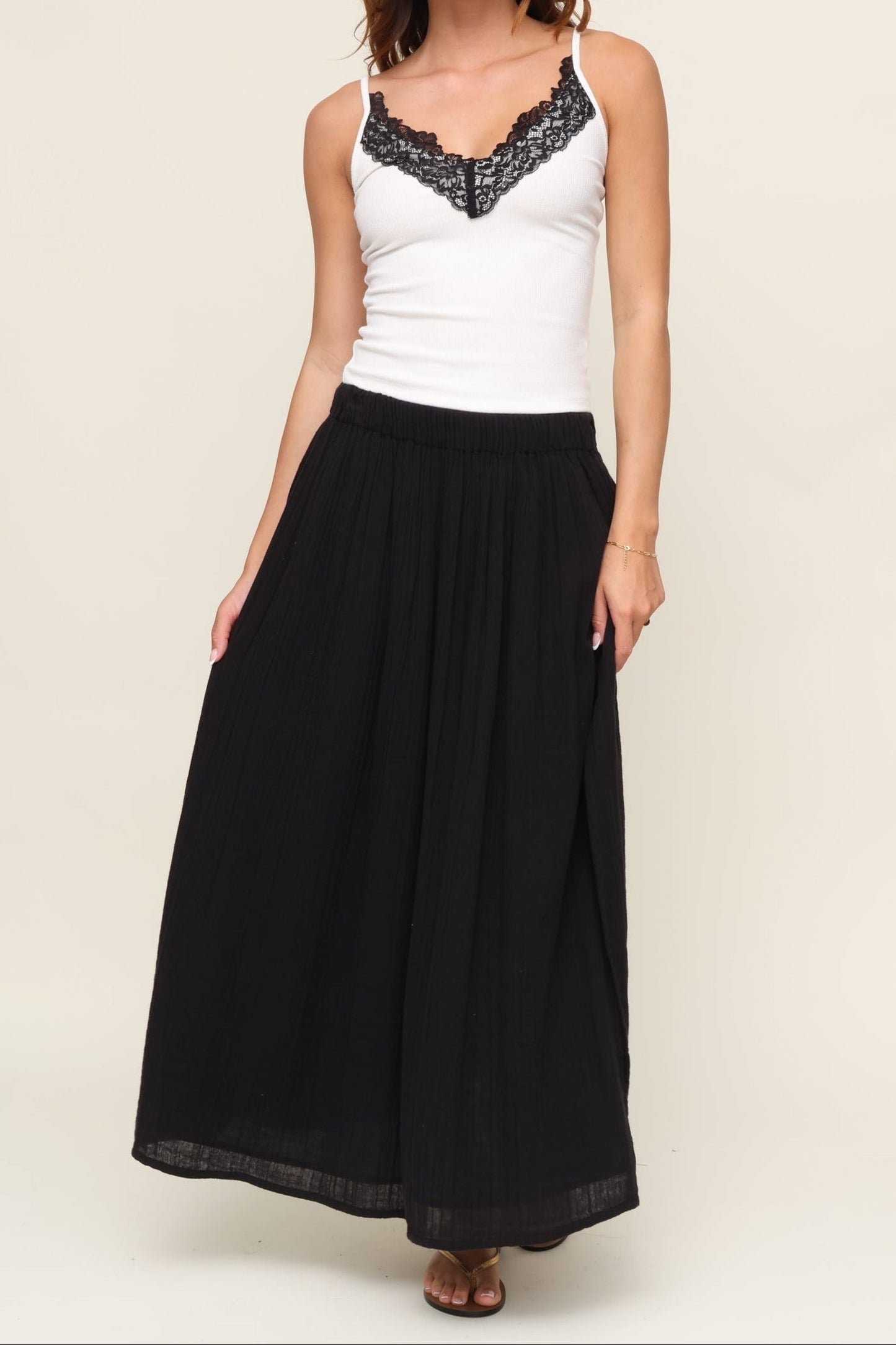 Reina Airy Skirt