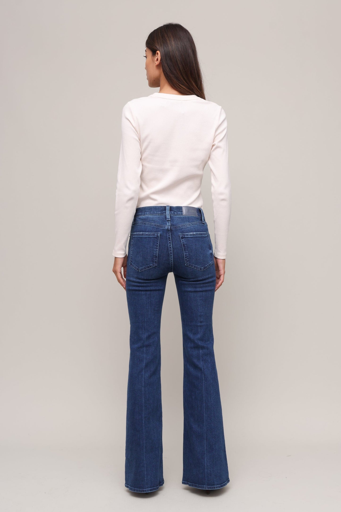 Rowan Ribbed Long Sleeve Henley