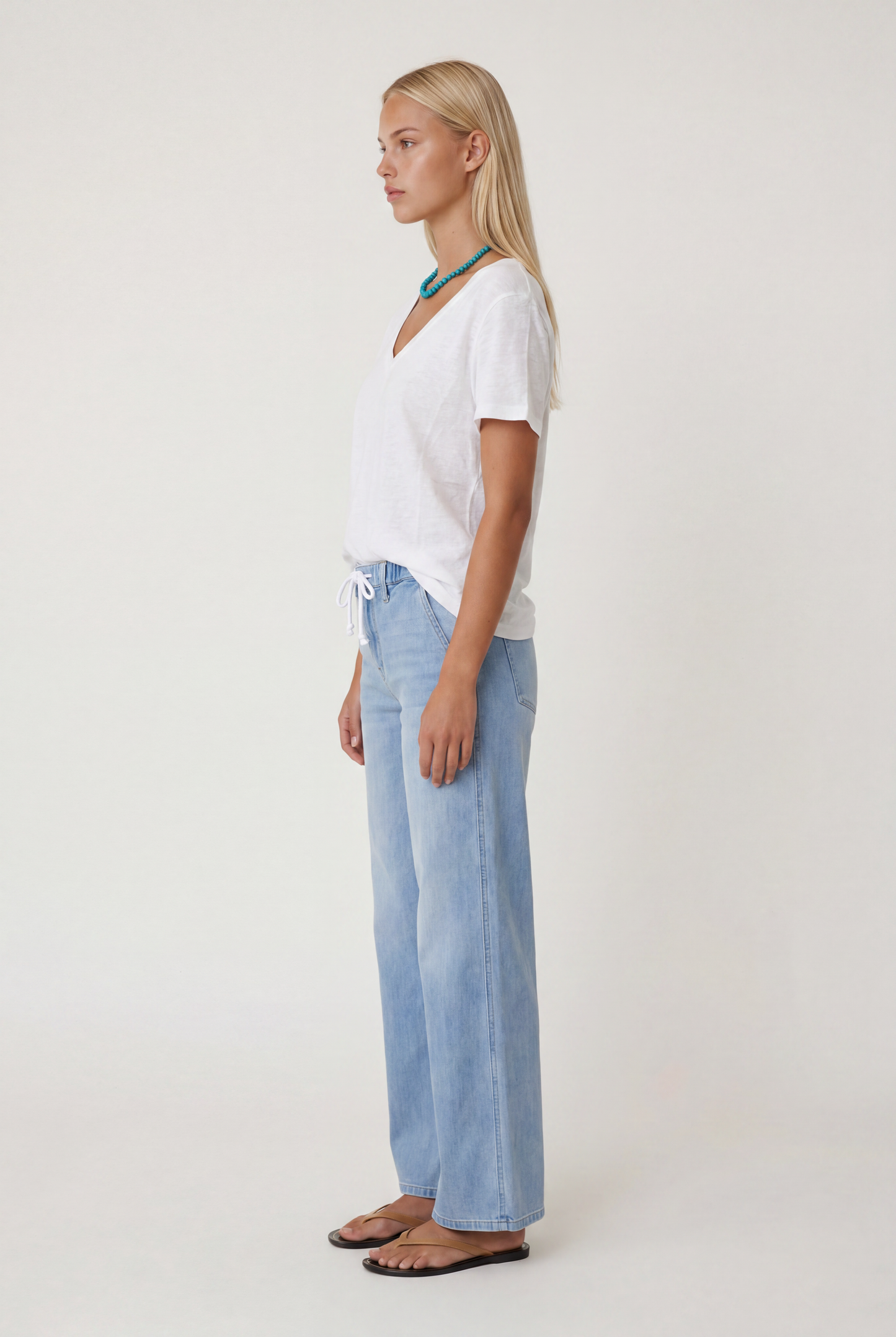 Nomad V-Neck Tee