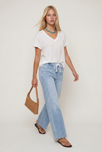 Nomad V-Neck Tee