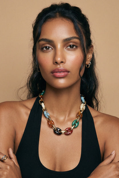 Zora Modern Link Necklace